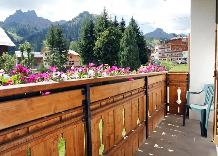 Apartament Lezuo Iris *